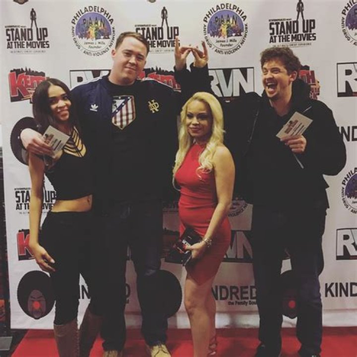 
Shane Gillis Height, Weight, Net Worth, Age, Birthday, Wikipedia, Who, Nationality, Biography 