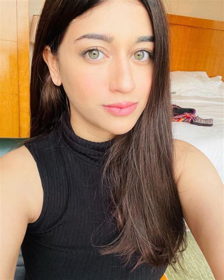 
Simran Nerurkar Height, Weight, Net Worth, Age, Birthday, Wikipedia, Who, Nationality, Biography 