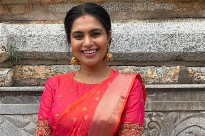 
Sonu Gowda Height, Weight, Net Worth, Age, Birthday, Wikipedia, Who, Nationality, Biography 