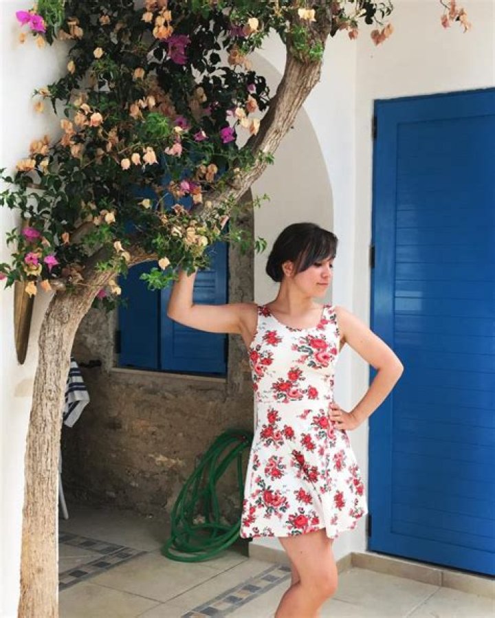 
The Naked Truth: Ellen Rose – Age, Height. Is she married? 