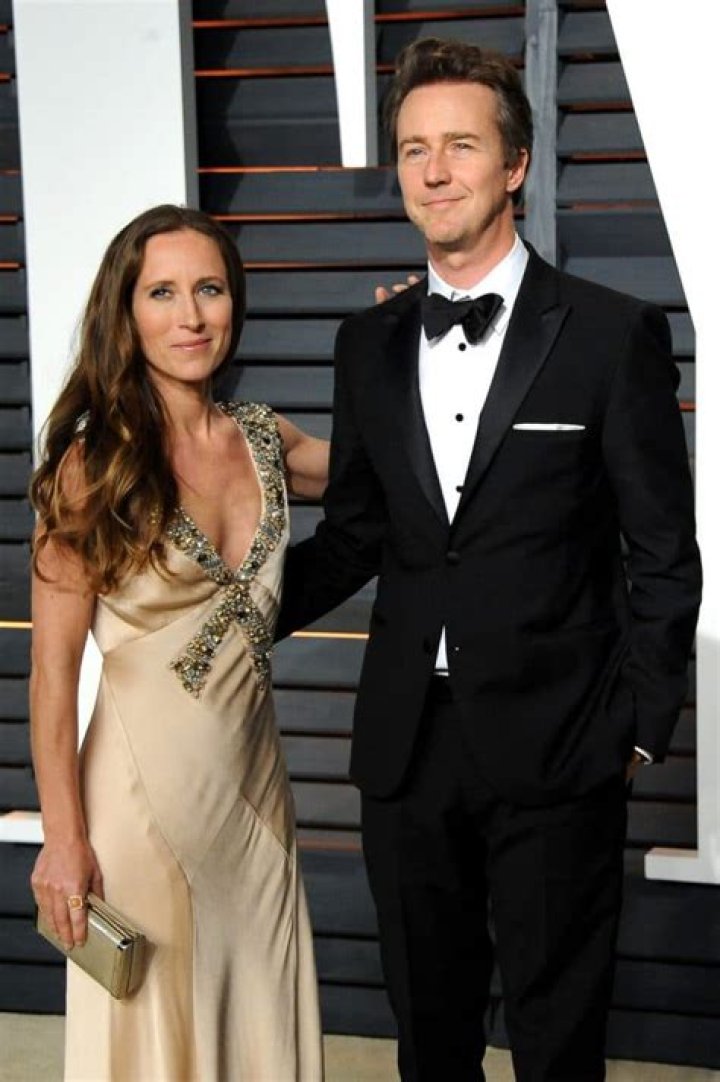 
The Untold Truth Of Edward Norton’s Wife – Shauna Robertson 