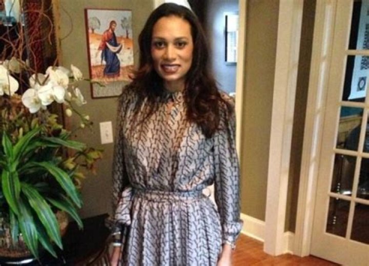 
Theodora Holmes Height, Weight, Net Worth, Age, Birthday, Wikipedia, Who, Nationality, Biography 