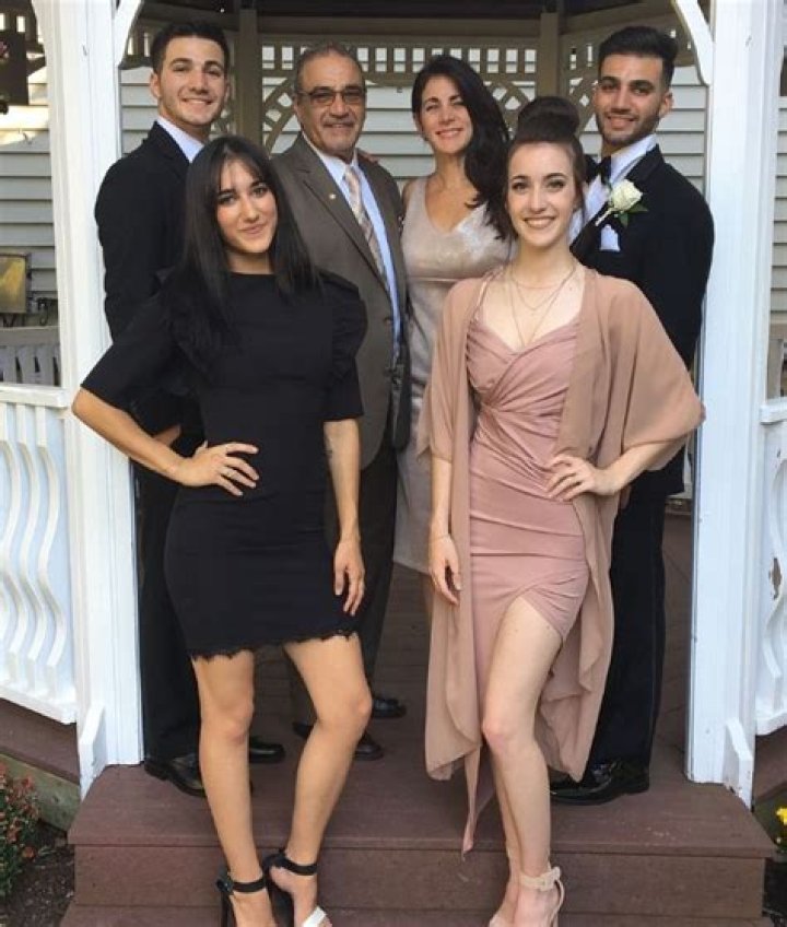 
Tony Amato Height, Weight, Net Worth, Age, Birthday, Wikipedia, Who, Nationality, Biography 