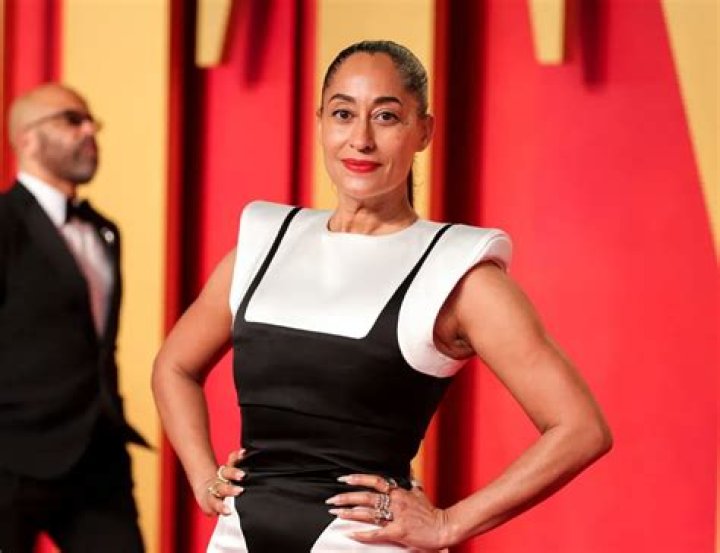 Tracee Ellis Ross Height, Weight, Net Worth, Age, Birthday, Wikipedia, Who, Instagram, Biography