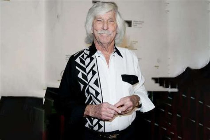 
Veteran Actor & Producer, L.Q. Jones, Passed away at aged 94 