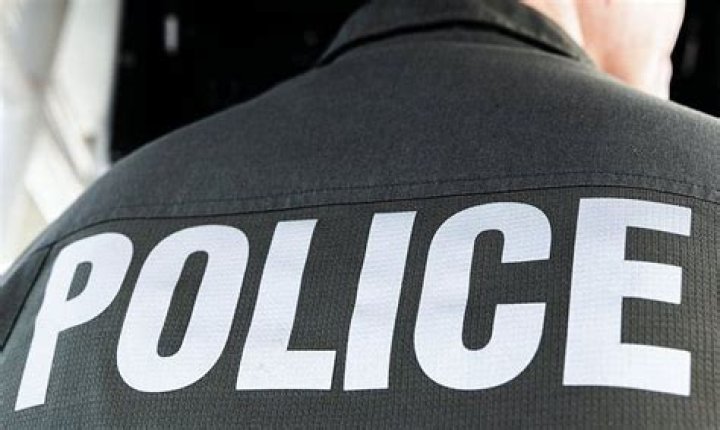 
WATCH: New footage shows double amputee Anthony Lowe attacking man with knife before being shot by police 