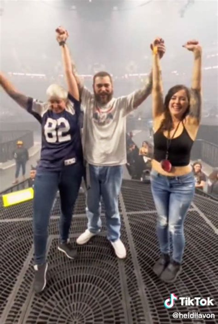 
Watch Post Malone Perform an Unofficial Wedding Ceremony for Two Women Fans After Seattle Concert 