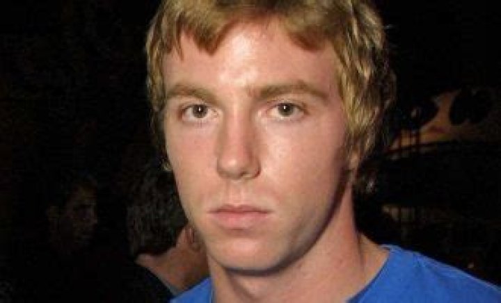 
What Happened To Cher Son Elijah Allman? Who Raised Elijah Blue Allman? 