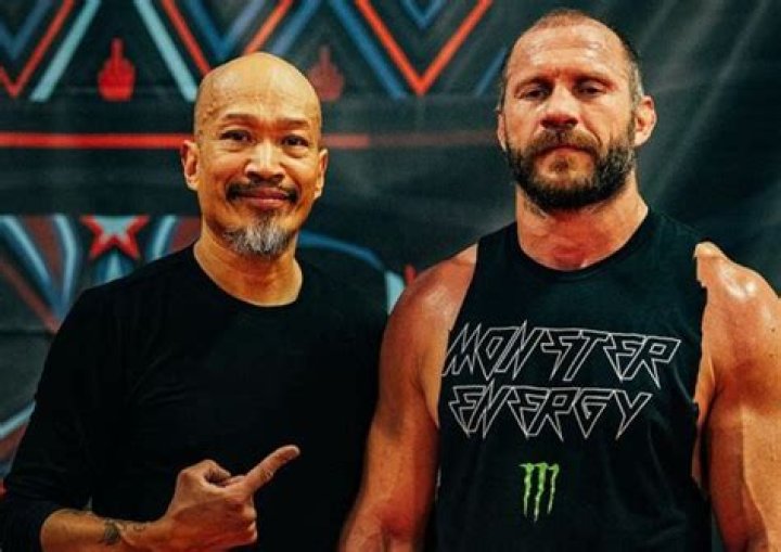 
What Happened To Donald Cerrone Teeth? UFC Fighter Face And Jaw Injury Explained 