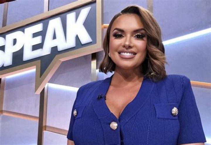Where on the herd is Joy Taylor? How Did Fox Sports 1 Host Fare?
