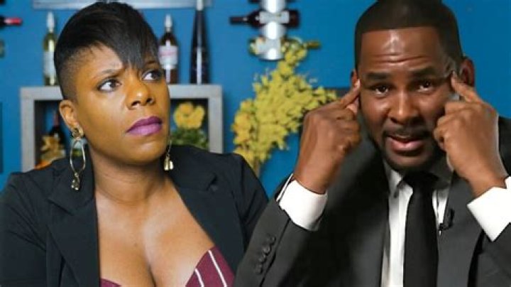 
Who are Ryan Kellys Parents? Ryan Kelly Biography, Parents Name, Nationality and More 