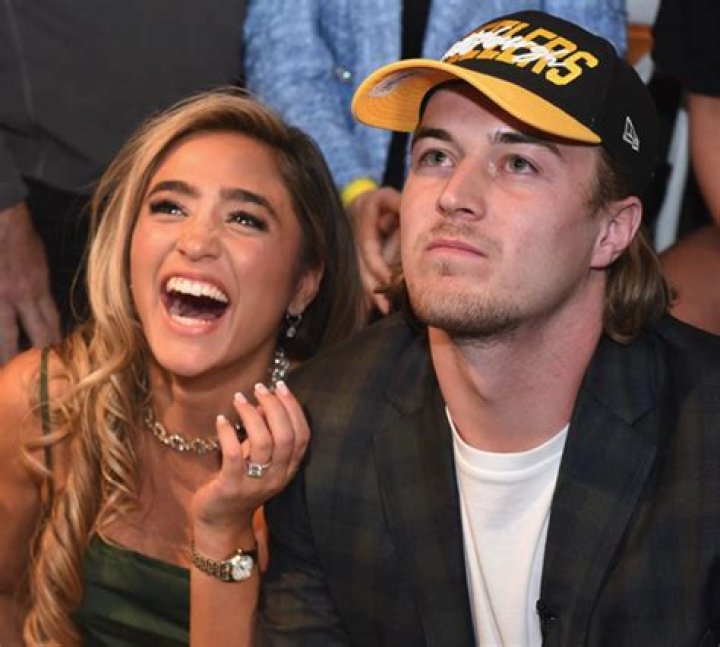 
Who Is Amy Paternoster? Kenny Pickett Girlfriend Or Fiancée? Details To Know About The Footballer Relationship 