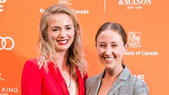 Who Is Erin Doherty Dating In 2022? Relationship Details Of The British Actress