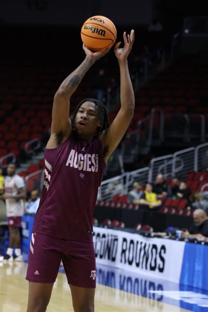 
Who Is Javonte Brown From A&M Aggies? 10 Quick Facts To Know About The A&M Aggies Forward 