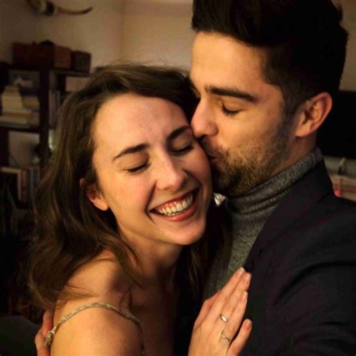 Who Is Markian Tarasiuk Girlfriend Lauren Jackson? Facts About Surface Actor Dating Life And Relationship