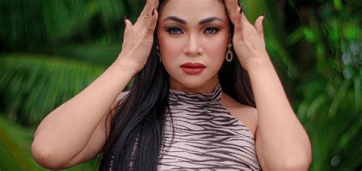 
Who Is Theonecornelia On Tiktok? Story Of Michelle Fox Treated By A Spiritual Healer Goes Viral 