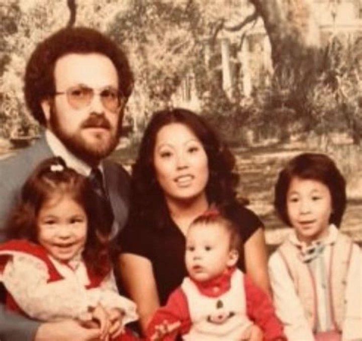 
Who was Kanesha Gaines? Mother of toddlers killed in Chicago mass shooting, several injured 