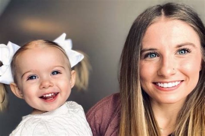 
Why Is Wren Eleanor Dad Not In The Picture? Mom Jacquelyn And TikTok Drama 