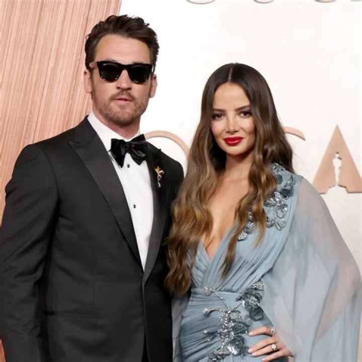 
Wyatt Teller’s Past Relationships 