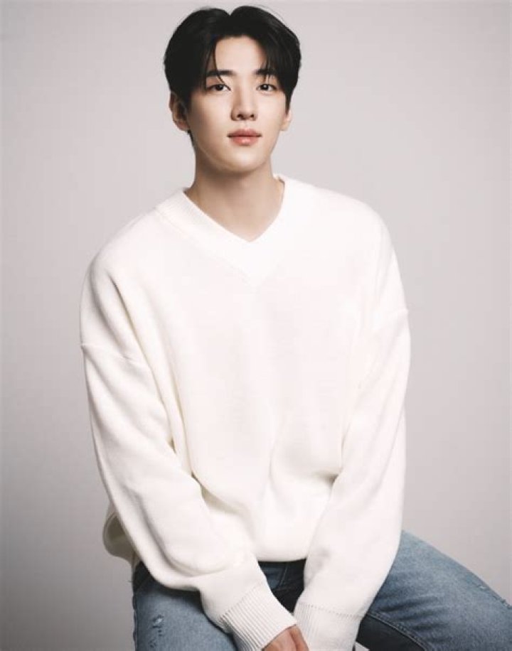 Yang Jae Woong Height, Weight, Net Worth, Age, Birthday, Wikipedia, Who, Nationality, Biography