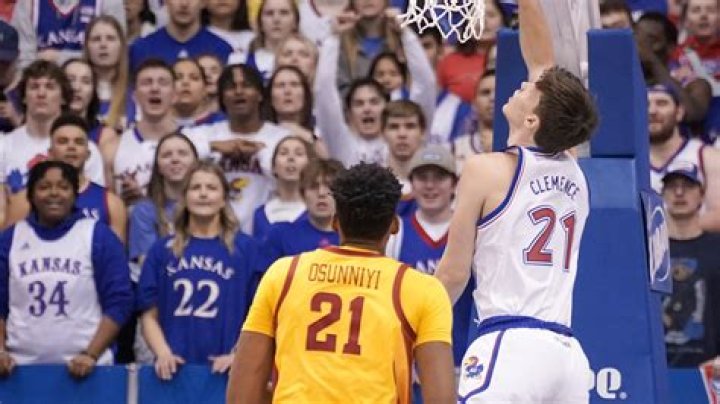 
Zach Clemence Height, Weight, Net Worth, Age, Birthday, Wikipedia, Who, Nationality, Biography 