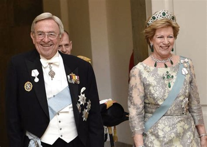 
Zoe Madimmi Age, How Old Is The Singer Known For Her Duet With Marc Lavoine? 